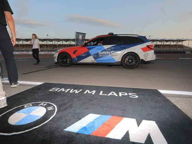 Merasakan Kencangnya BMW XM Label Red di Mandalika, 0-100 Km per Jam 3,8 Detik!