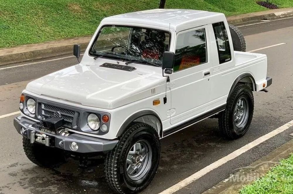 Asal Usul dan Harga Pasaran Suzuki Jimny Caribian