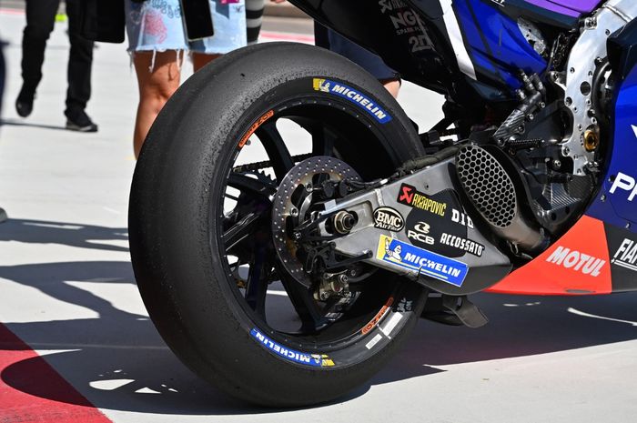 MotoGP, michelin, pirelli, pemasok ban, WorldSBK, Kayak Tuker Posisi, Michelin Jadi Pemasok Ban WorldSBK Mulai 2027