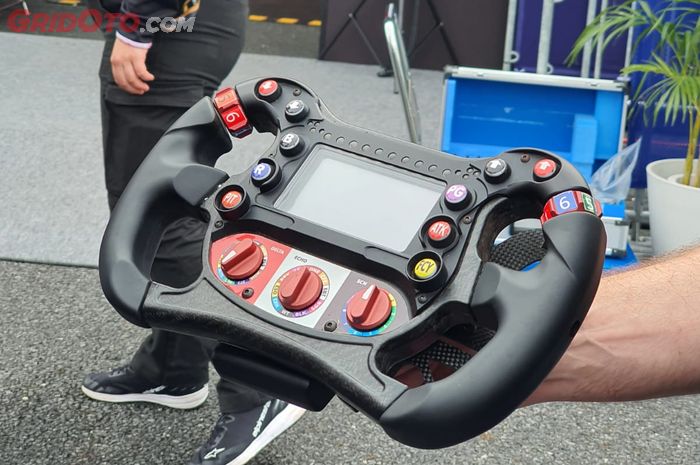 nissan, nissan formula e, nissan formula e team, Harganya Tembus Rp 100 Jutaan, Begini Setir Mobil Balap Formula E Nissan