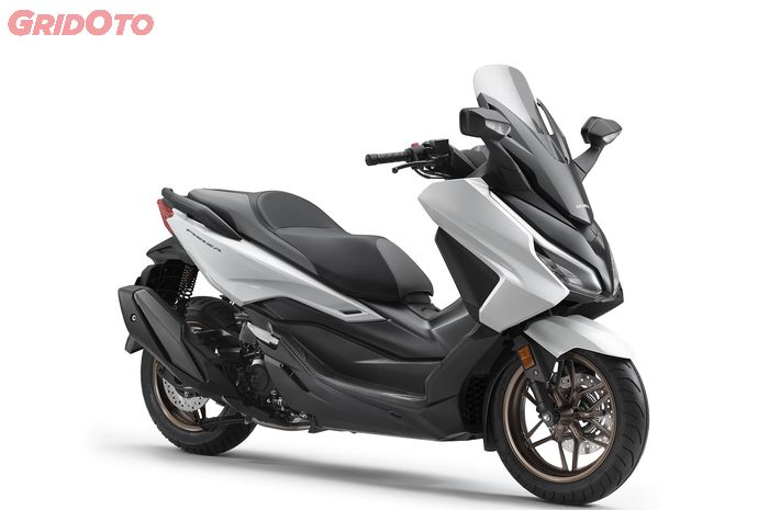 motor matic, forza, Honda Forza, harga honda forza, matic 250 cc, Matic Bongsor Buat Touring, Honda Forza Makin Mewah Lewat Fitur Baru