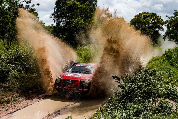 Bawa Tiga Triton, Tim Mitsubishi Ralliart Siap Libas Asia Cross Country Rally 2025