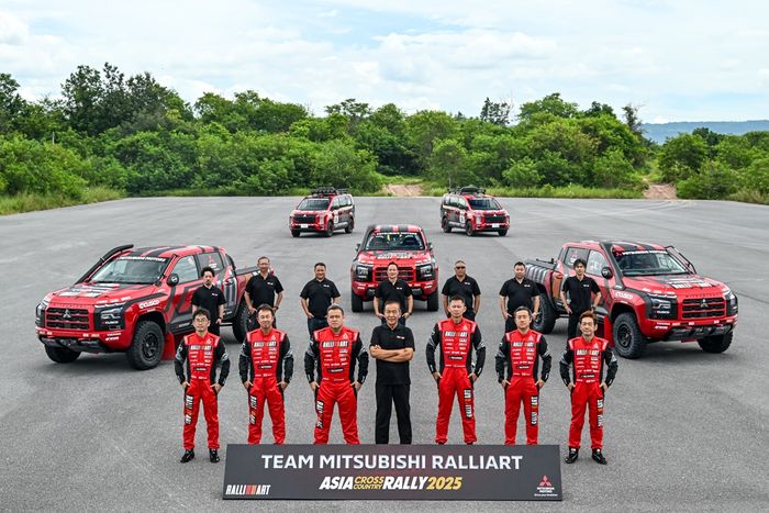 Bawa Tiga Triton, Tim Mitsubishi Ralliart Siap Libas Asia Cross Country Rally 2025