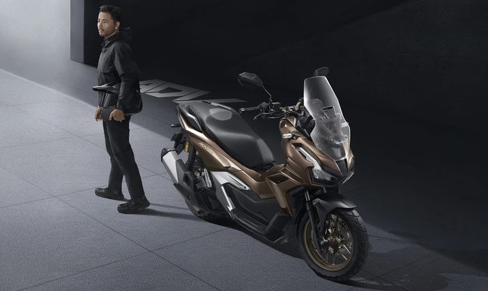 Harga Start Rp 37 Jutaan Inilah Honda ADV160 Terbaru, Apa Saja yang Berubah?