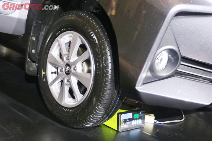harga ban, ban avanza, harga ban avanza, Ban Toyota Avanza, Harga Ban Toyota Avanza, century ban, Harga Ban Bridgestone Untuk Avanza di Toko Ini Diskon 30 Persen Lebih