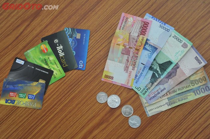 e-toll, top up e-toll, kartu tol, isi saldo e-toll, Cek Saldo E-Toll, Membantu Saat Darurat, Ini Tujuh Cara Isi Saldo E-Toll Secara Online di Jalan