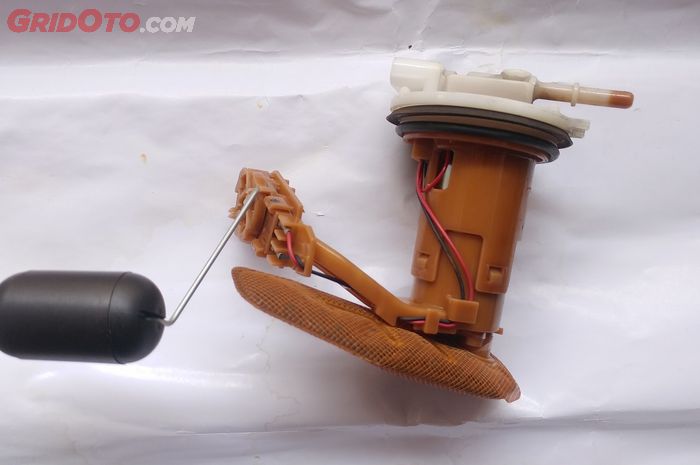 motor bekas, ciri fuel pump lemah, fuel pump mobil, cara cek fuel pump, cara cek kondisi fuel pump motor, Cara Periksa Kondisi Fuel Pump Motor Injeksi Tanpa Perlu ke Bengkel