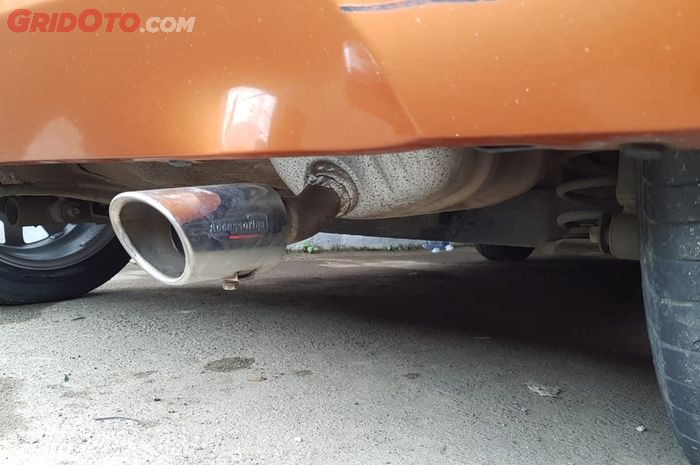 mobil bekas, knalpot, knalpot mobil, knalpot mobil keluar air, penyebab knalpot mobil keluar air, penyebab knalpot keluar air, kenapa knalpot keluar air, kenapa knalpot mobil keluar air, Jangan Kaget Knalpot Mobil Keluar Air Saat Pagi Hari, Ini Penyebabnya