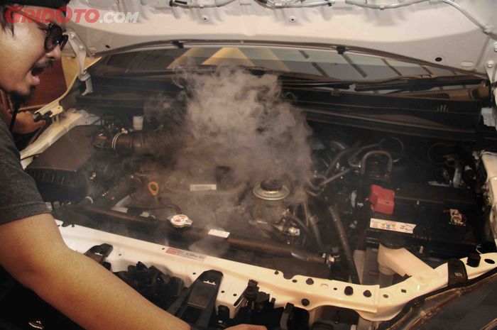 mesin mobil, mobil bekas, penyebab mesin overheat, mesin mobil overheat, penyebab mesin mobil overheat, kenapa mesin mobil overheat, kenapa mesin mobil bisa overheat, Harus Tahu, Dari Sinilah Penyebab Utama Mesin Mobil Overheat