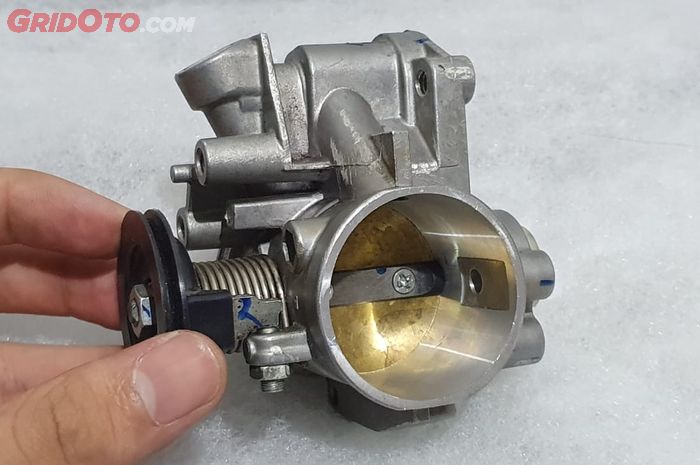throttle body, velocity, R59 Racing, Pakai Throttle Body Gede Bikin Mesin Motor Tambah Kencang? Begini Faktanya