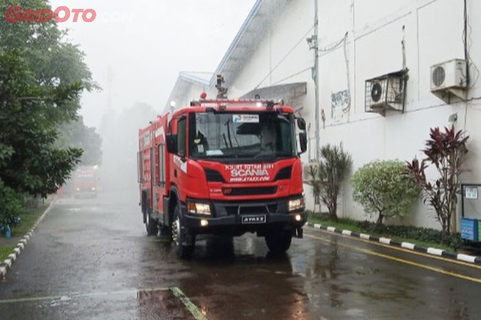 prioritas jalan, pemadam kebakaran (damkar), Presiden Prabowo, Nekad, Rombongan Orang Nomor Satu di Indonesia Disalip Kendaraan Ini