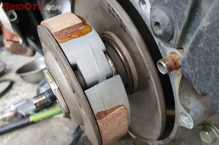 motor matic, akselerasi motor matic, cvt motor matic, penyebab akselerasi motor matic lemot, Ternyata Ini Sebabnya Akselerasi Motor Matic Lama-lama Makin Lemot