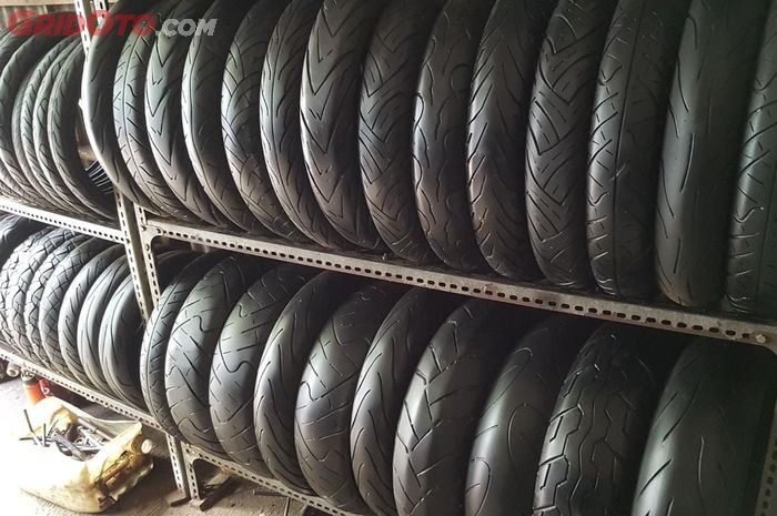 ban motor, ban bekas, tips beli ban motor bekas, Sedikit yang Paham, Ini Ciri Ban Motor Bekas yang Sudah Tak Layak Pakai