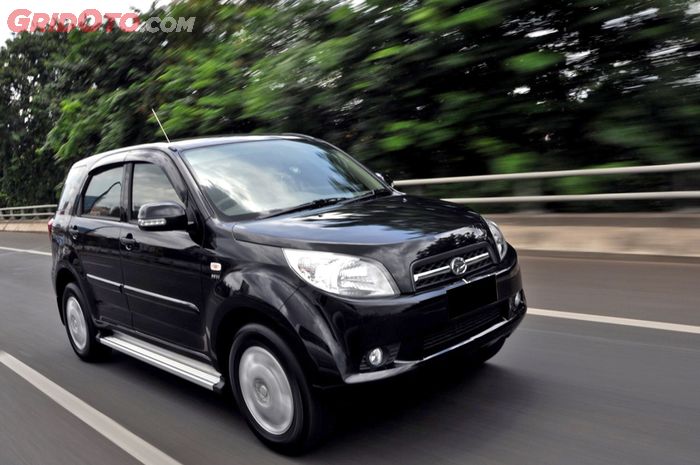 terios bekas, Daihatsu Terios Bekas, mobil bekas terios, harga mobil bekas daihatsu terios, Buruan Dibayar Mobil Bekas Daihatsu Terios 2010-2011, Tinggal Segini