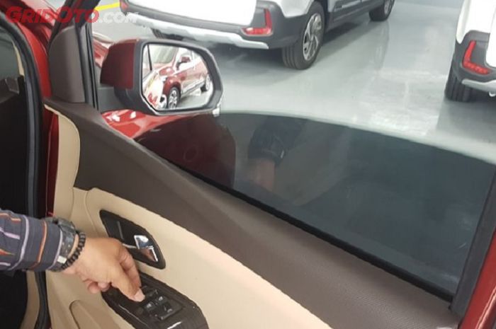kaca, window, power, power window, power window mobil rusak, Ini Akibat Asal Ganti Kaca Jendela Mobil, Power Window Bisa Rusak!
