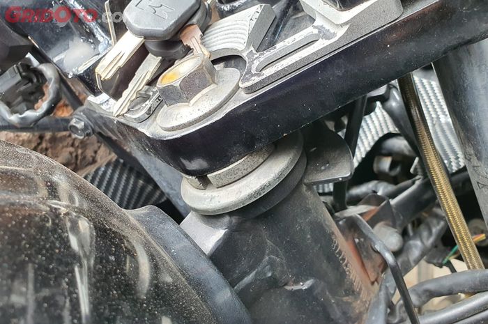 motor bekas, komstir motor, cara bikin awet komstir, bikin awet komstir, gimana cara bikin awet komstir, Modal Rp 20 ribu, Komstir Motor Kesayangan Jadi Awet Tahunan