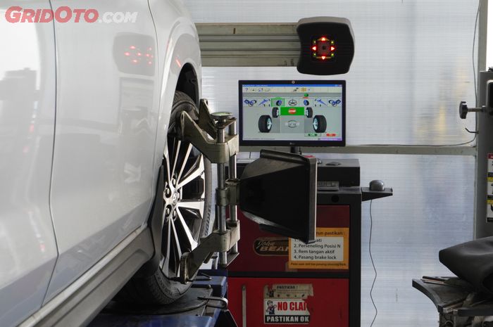ban mobil, roda mobil, mobil bekas, spooring mobil, spooring ban mobil, spooring roda, ciri mobil harus spooring, tanda mobil harus spooring, ciri roda mobil perlu di spooring, Ternyata Ini Beberapa Gejala Roda di Mobil Bekas Perlu di Spooring
