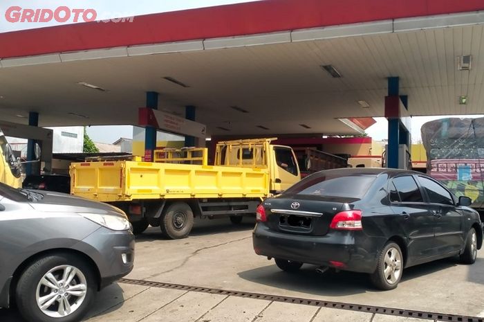 PBBKB, pajak BBM, pajak bbm jakarta, diskon pajak BBM, Pajak atas Bahan Bakar Kendaraan Bermotor, Rincian Skema Pengurangan Pajak BBM di Jakarta, Kendaraan Pribadi Dapat Diskon Segini