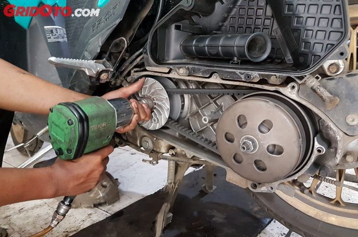 yamaha nmax, motor matic, kampas ganda, kampas ganda yamaha nmax, kampas ganda motor matic, Baru Tahu, Ternyata Ini Kelebihan Kampas Ganda Motor Matic Yamaha NMAX