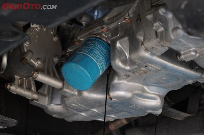 filter, Overheat, filter oli, Ganti filter oli, Jangan Ditunda! Ini Tanda Filter Oli Mobil Sudah Harus Diganti