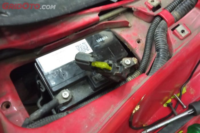 aki motor, motor bekas, umur aki motor, penyebab umur aki jadi pendek, Ternyata Ini Sebabnya Umur Aki Motor Gak Akan Lama Setelah Dicas Ulang