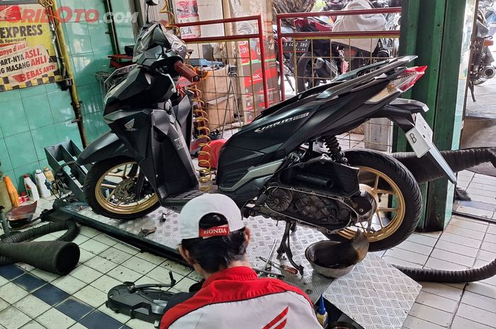 motor matic, motor matic susah hidup, penyebab motor matic susah hidup, penyebab motor matic susah distarter, motor matic susah distarter, apa penyebab motor matic susah distarter, kenapa motor matic susah distarter, Ini Beberapa Part Penyebab Motor Matic Tiba-tiba Tidak Bisa Distarter