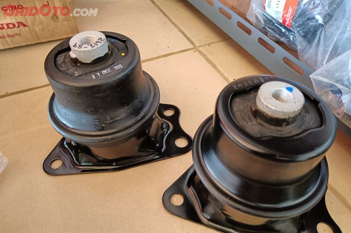 mobil bekas, ciri engine mounting rusak, engine mounting mobil, tanda engine mounting rusak, engine mounting mobil rusak, ciri engine mounting mobil rusak, Ternyata Engine Mounting Mobil Yang Rusak Cirinya Begini Gaes