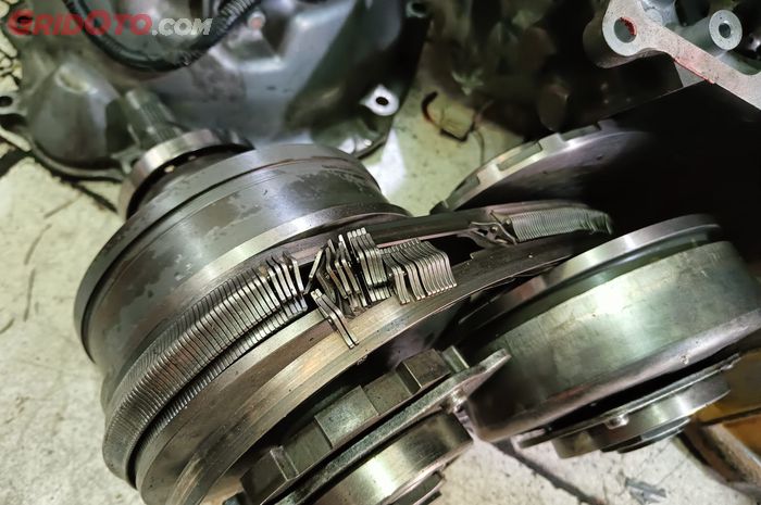 mobil bekas, Transmisi CVT, Penyebab Transmisi CVT Jebol, penyebab transmisi CVT mobil jebol, penyebab transmisi cvt rusak, Penyebab Transmisi CVT mobil rusak, Ini Biang Keladi Transmisi CVT Mobil Bermasalah, Ternyata Sepele Banget