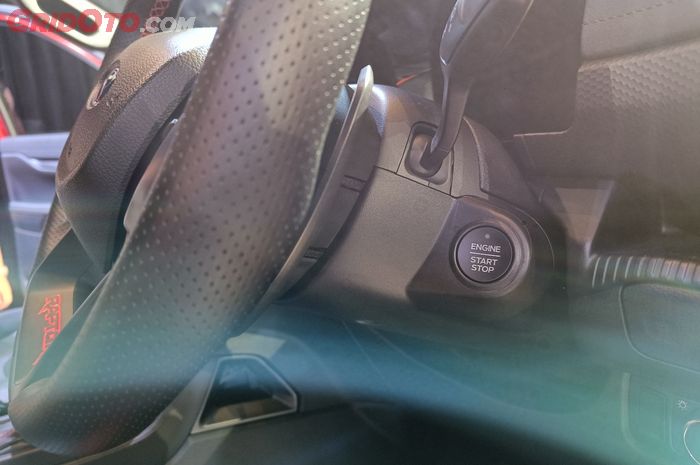 mobil, mobil rusak, busi, aki lemah, mobil susah distarter, Banyak Faktor, Kenali Berbagai Penyebab Mesin Mobil Tidak Mau Hidup