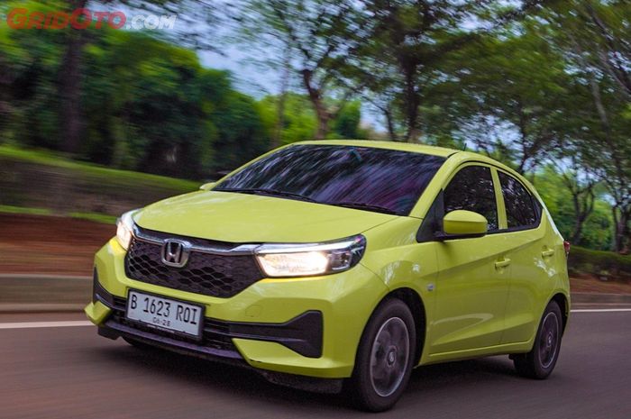 honda brio, konsumsi bbm, toyota agya, lcgc, brio satya, Seberapa Irit LCGC Toyota Agya Vs Honda Brio? Ini Perbandingannya