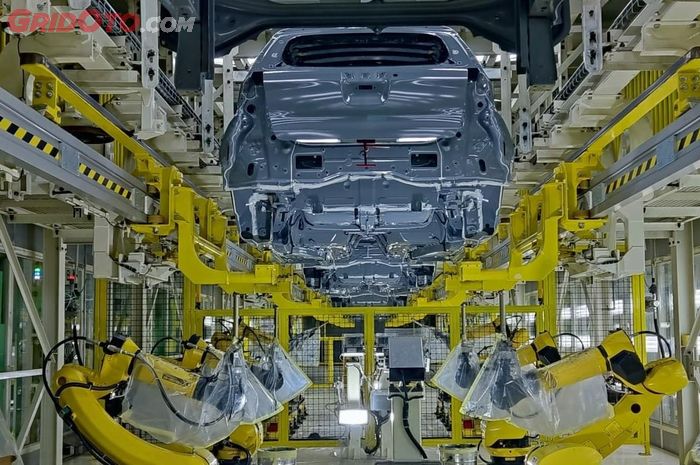 nilai tukar rupiah, harga mobil baru, sri agung handayani, Dollar Melangit, Harga Daihatsu Tetap Bertahan, Berikut Alasannya