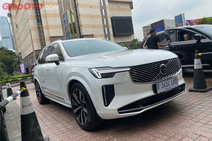 mobil baru, volvo, Seatbelt, volvo xc90, child seat, Cara Volvo Bangga Dengan Keselamatannya, Coba Lihat Dua Fitur XC90 Ini
