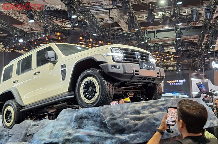 gwm tank, GWM Tank 300, Auto Shanghai 2025, tank 300 hooke version, Siap Diajak Terobos Lumpur, Ini Istimewanya GWM Tank 300 Hooke