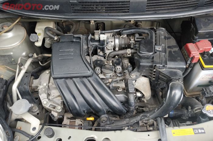 panas, Overheat, radiator coolant, kipas radiator, tutup radiator, 3 Tips Sederhana Cegah Mesin Mobil Mengalami Overheat di Jalan
