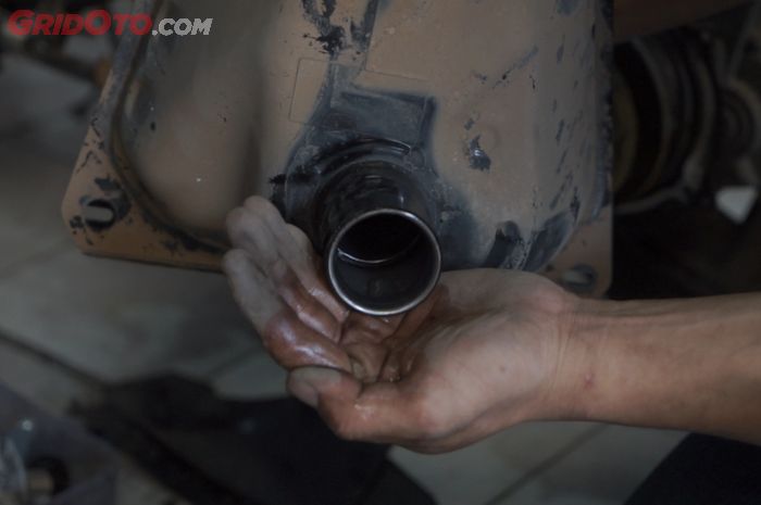 tangki motor, tangki, motor injeksi, motor kebanjiran, air masuk tangki, Terjawab! Air Masuk ke Tangki Tidak Merusak Sistem Injeksi Motor