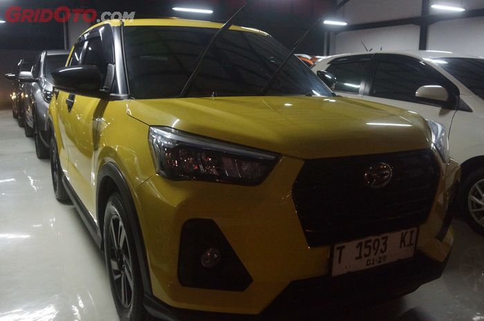 daihatsu, rocky, Daihatsu Rocky 1.0, Rocky 1.2 X CVT ADS, Cocok Buat Pemula, Segini Harga Bekas Daihatsu Rocky 2021-2022!