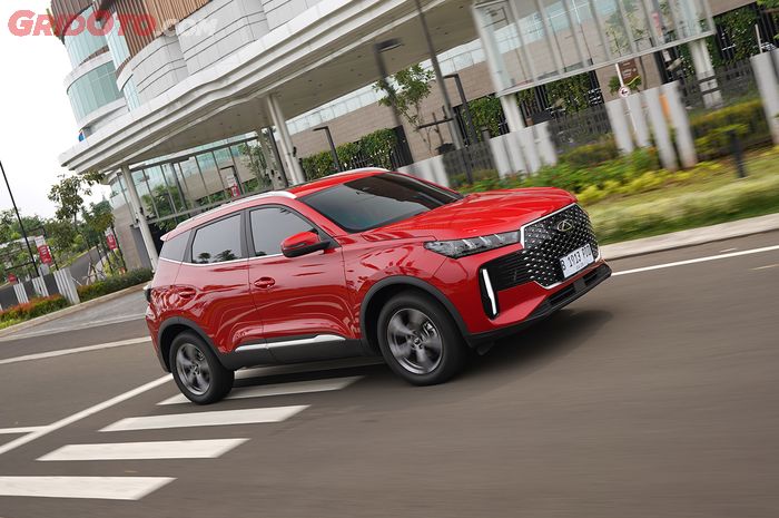 mobil baru, chery, Chery Tiggo Cross, Otomotif award 2025, akomodasi penumpang, Enak Jadi Penumpang Chery Tiggo Cross, Legroom dan Headroom Lega