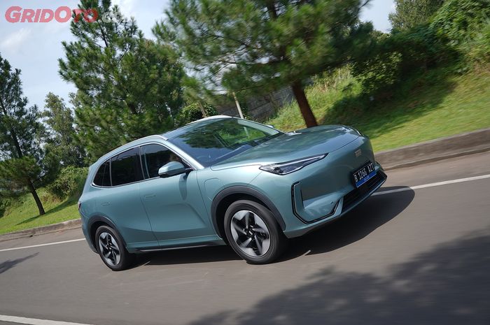 mobil baru, kenyamanan, mobil listrik, Geely, Geely EX5, Pantas Jadi Medium SUV EV Terbaik, Rasa Berkendara Geely EX5 Seenak Ini