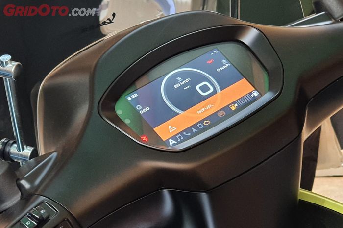sprint, vespa, PT Piaggio Indonesia (PID), Vespa Sprint Tech, Canggih, Warna Speedometer Vespa Sprint Tech Bisa Berubah Otomatis