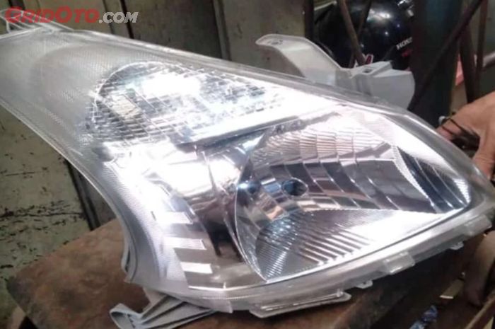 lampu, mika, mika lampu buram, mika lampu, mika lampu belakang, Bolehkah Mika Lampu Mobil Dipoles Berkali-Kali? Ini Jawabannya