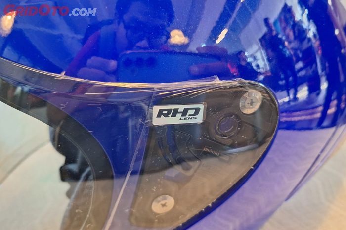 helm, visor, revolution high definition (RHD lens), Pandangan Tetap Jernih Saat Hujan dan Kabut, Harga Visor Canggih NHK Cuma Segini