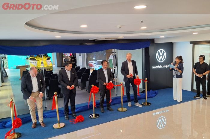 Volkswagen, indomobil, VW ID. Buzz, Volkswagen City Store, Volkswagen Resmikan City Store Pertama di Indonesia, Lokasinya Bersejarah