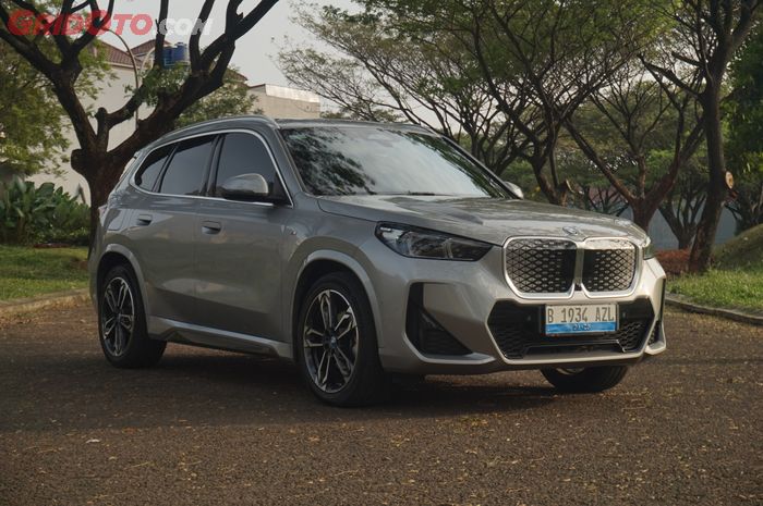 akselerasi, mobil listrik, BMW iX1, BMW iX1 eDrive20 M Sport, Punya Fasilitas Boost, BMW iX1 M Sport Bisa Berakselerasi Secepat Ini