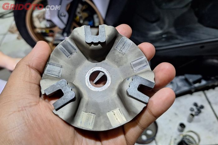 piece slide, slider, cvt motor matic, Mr. CVT Custom, Niat Hemat Malah Rungkad, Kebiasan Ganjal Slider Bisa Merusak Part Ini