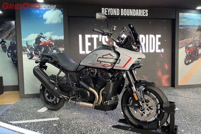 harley-davidson, GIIAS 2025, Pan America 1250 ST, Harga Turun, Harley-Davidson Luncurkan Pan Am ST Makin Cocok Buat Postur Indonesia