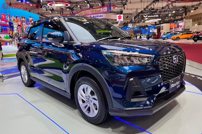 compact suv, Daihatsu Rocky Hybrid, Rocky Hybrid, Suzuki Fronx, Fronx, Duel Harga Rocky Hybrid VS Suzuki Fronx Hybrid, Siapa Lebih Murah?