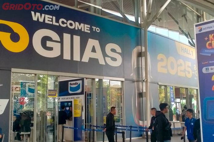 tempat ibadah, Musholla, shuttle bus, GIIAS 2025, fasilitas GIIAS 2025, food point, Sisa Empat Hari Lagi, Mau ke GIIAS 2025 Bersama Keluarga Penyelenggara Sediakan Fasilitas Ini