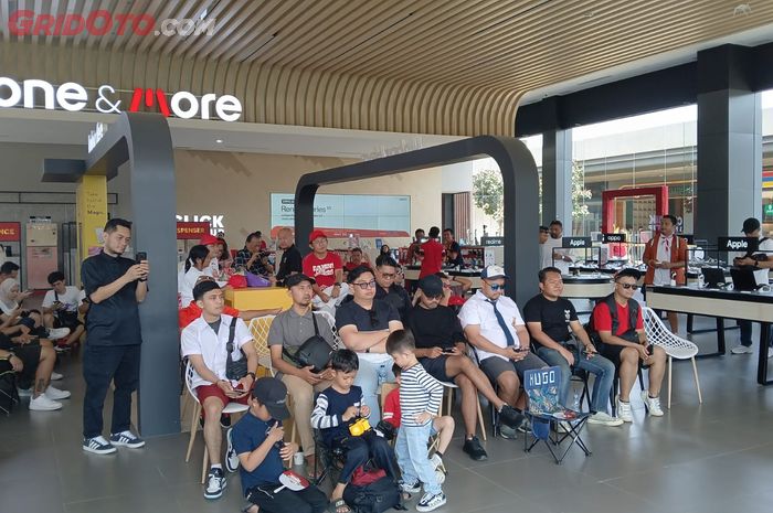 tabloid otomotif, kumpul komunitas, OTOMOTIF Car Meet Up, OTOMOTIF Merdeka Drive, OTOMOTIF Merdeka Drive Sukses Digelar, Puluhan Mobil Ramaikan Event 17 Belasan