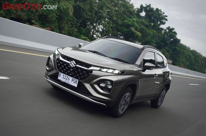 suzuki indomobil sales, semester kedua optimis membaik, Suzuki Fronx, Randy R. Murdoko, Varian Hybrid Jadi Tulang Punggung Penjualan Suzuki di Juli 2025