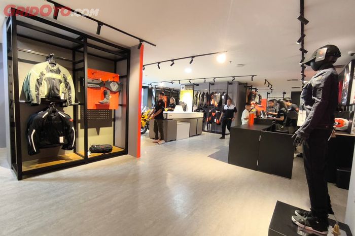 apparel, dainese, Dainese Indonesia, Dainese Flagship Store, Dainese Indonesia Flagship Store, Dainese Hadirkan Flagship Store di Indonesia, Ini yang Ditawarkan